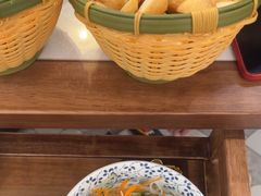 -喃喃椰·糟粕醋·椰子鸡火锅(七堡花园店)