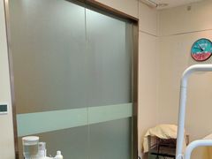 -上海仁爱医院口腔科 · 种植