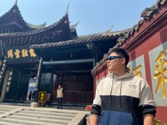 -峨眉山报国寺