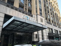 -上海品尊辉盛名致精品酒店公寓