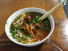 排骨粉-矮子粉店1985·长沙米粉(湘春路店)