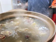 -威邵鸡煲(西华路总店)