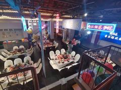 -里堂派对·独栋团建聚会小院轰趴馆(三圣乡店)