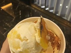 冰淇淋-上海半岛酒店·半岛精品店