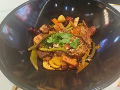 -醉人椒麻辣香锅(上地华联店)