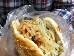 -三兄弟高炉烧饼