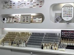 -芊冉•美甲美睫纹绣