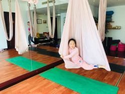 -Yvon yoga 瑜伽·精准体态管理中心