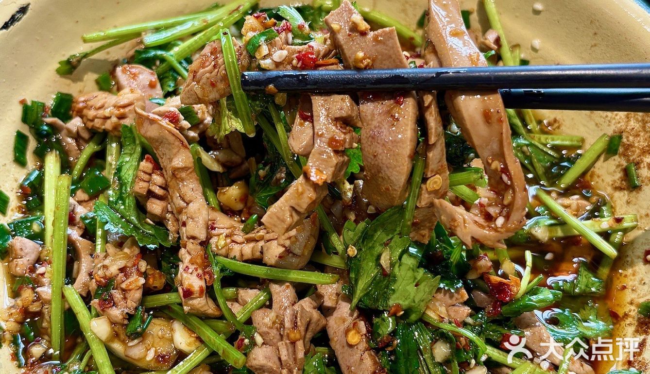 长沙 l 五一广场这家家常菜尊嘟吼吼吃！