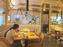 -关东小磨东北菜(上海长风大悦城店)