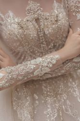 -艾米丽婚纱礼服