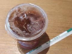 -星巴克(西安曲江银泰店)