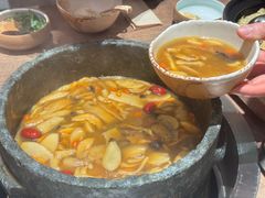 -蘑界·野生菌火锅(深业上城店)