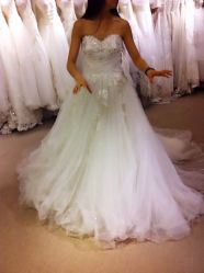 满庭芳婚纱礼服店-满庭芳婚纱礼服店