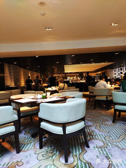 中航泊悦酒店·云庭咖啡厅(虹桥机场T2店)大堂图片