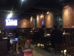 大堂-新疆烧烤王(广灵店)