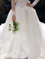 -GRACE KELLY婚纱与礼服(北京店)