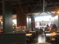 大堂-小鱼小牛·鱼牛干锅·脆鱼火锅(世欧广场店)