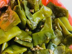 炒豆角-咱家王新国把子肉(县东巷店)