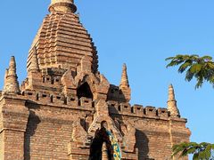-一寨两国风景区