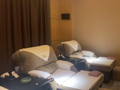-金色印象·4K影院式足体养生(南滨印象店)