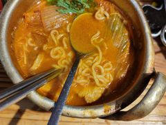 -青瓦炭韩潮烤肉(花园道店)