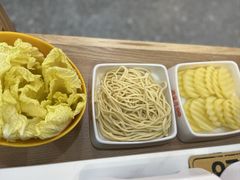 -浪里寻·臻牛养生牛肉火锅(方圆荟店)
