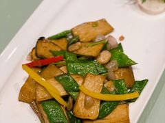 黑松露炒菌菇-湯記傳菜