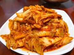 辣白菜炒五花肉-屋里家延边朝鲜族冷面(南园店)