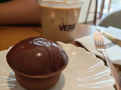 香菇巧克力蛋糕-VERIE BAKEHOUSE