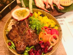 慢烤牛肉黑醋汁沙拉-三秋舍·梦幻岛(小西路店)
