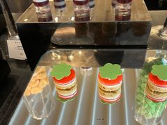 -圣丰索菲特·2 On 988 Café 自助餐厅