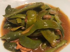 -关东小磨东北菜(上海长风大悦城店)