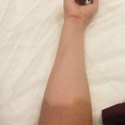 -茜尔维亚修身连锁