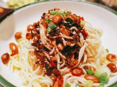 鸡丝凉面-兔槽江湖菜·重庆璧山兔(水围店)