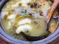 -周鱼小馆石锅酸菜鱼(活力汇店)