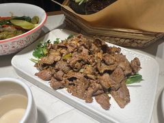 -丁里羊肉小镇(天鹅湖总店)