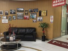 -雅悦齿科(顾村公园店)