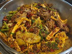 主打的干锅鸭头-安诚居干锅鸭头(八角店)