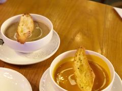 圣诞烟香香瓜浓汤-MR.ROCKY洛奇先生RESTAURANT&BAR(宝安壹方城店)