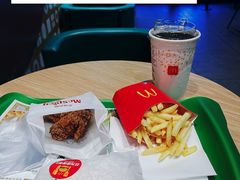 -麦当劳(十字街店)