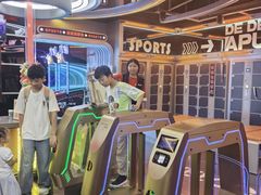 -DEDE APU潮玩运动聚乐部(观音桥店)
