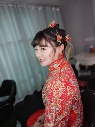 -雪莉美妆婚纱馆