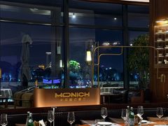 -MONICH牛排融合餐厅(和义大道购物中心店)