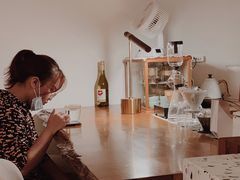 -Line 咖啡(石厦花园店)