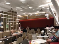 大堂-奈雪的茶(华侨城创意园店)