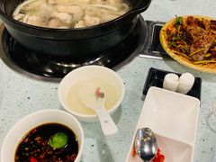 -烹然四季椰子鸡火锅(团结湖总店)