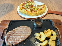 -必胜客(WOW阿罗海店)