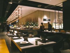 -半岛翡丽海鲜自助餐厅(观风亭店)