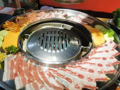 -哈哈碳都·牛肋条无限自助烤肉(宝龙店)